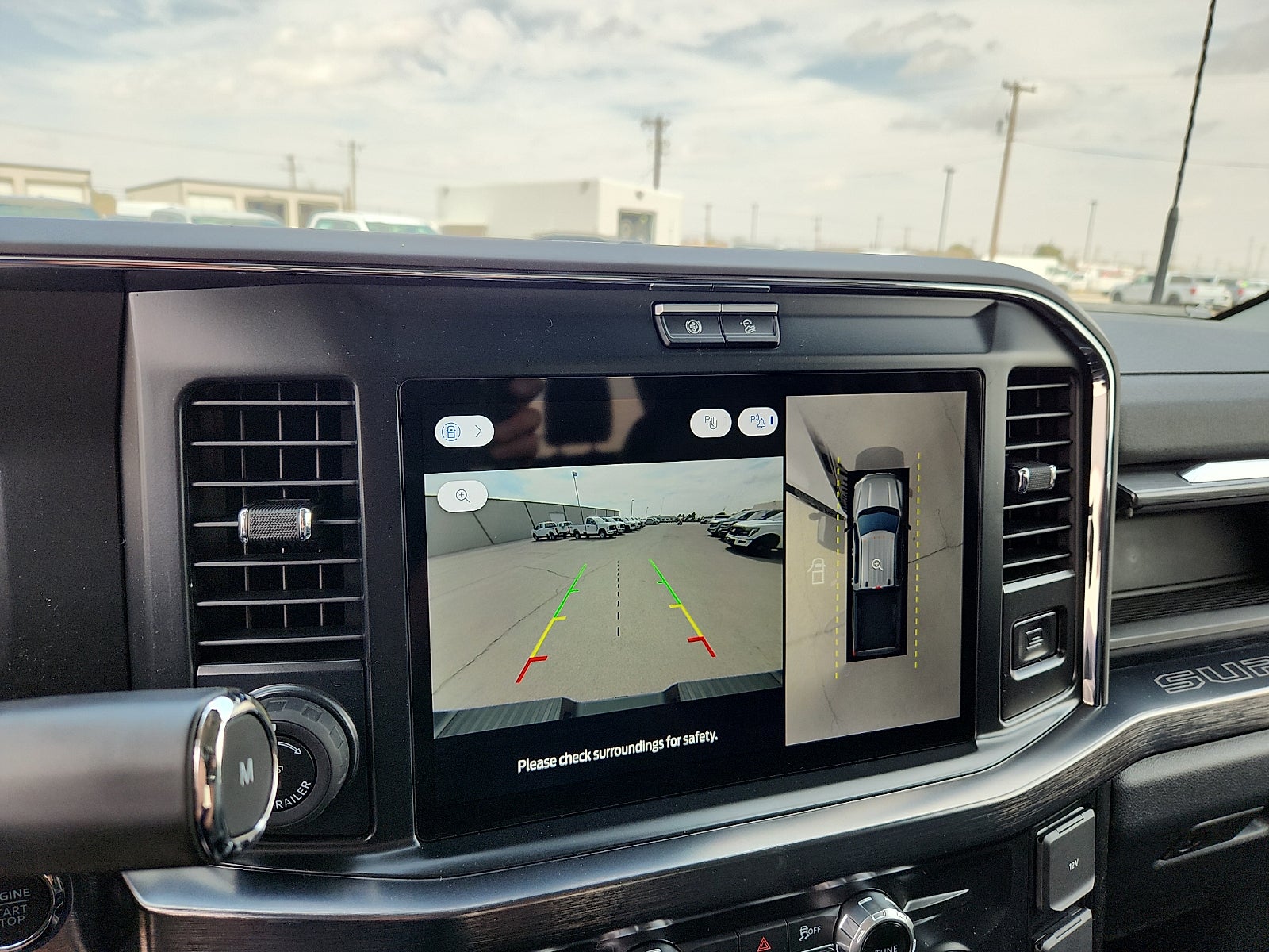 2026 Ford Super Duty F-350 SRW LARIAT