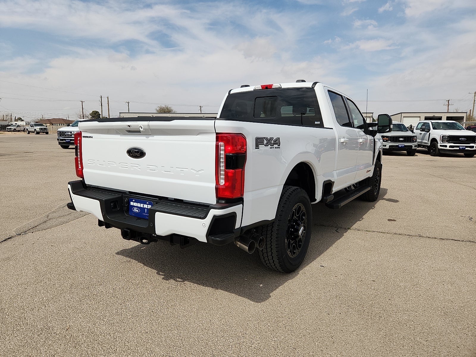 2026 Ford Super Duty F-350 SRW LARIAT