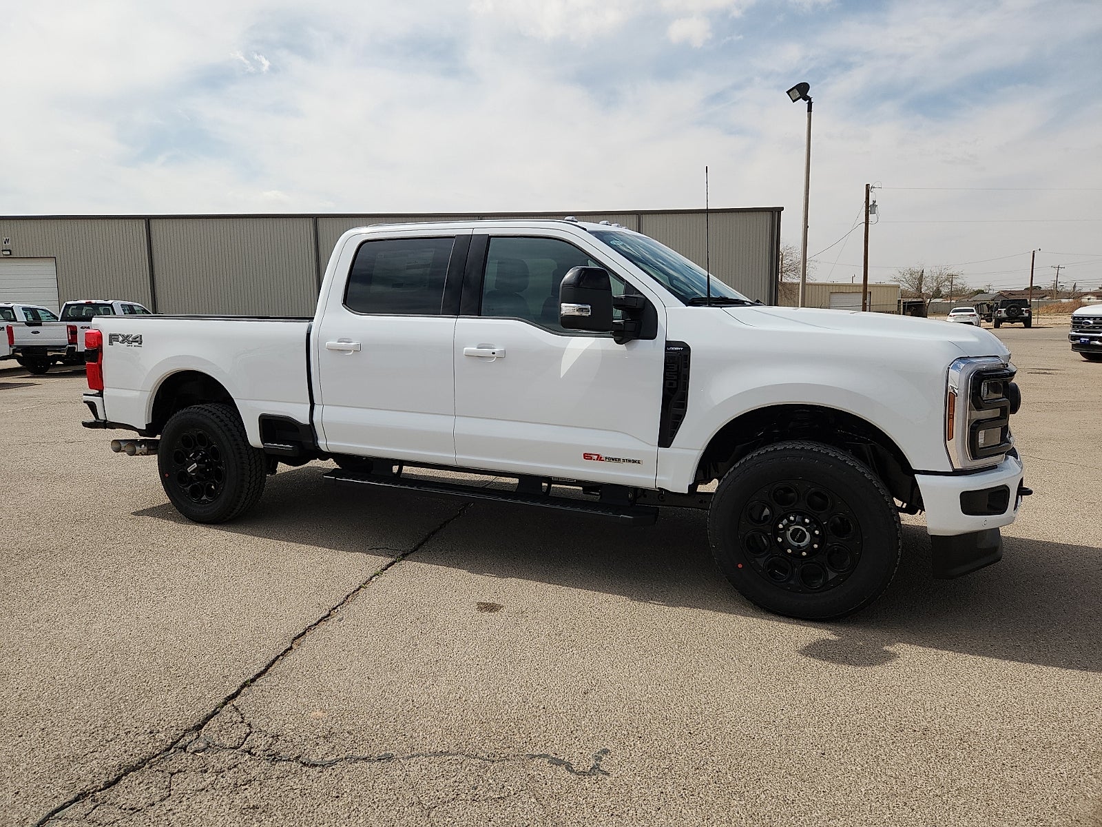 2026 Ford Super Duty F-350 SRW LARIAT