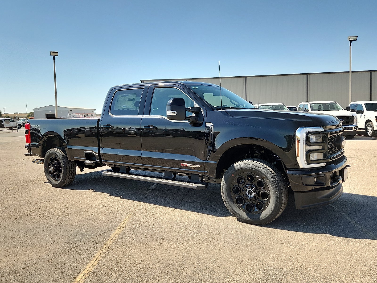 2027 Ford F-350SD Lariat