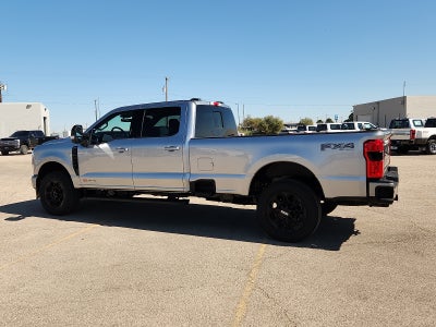 2027 Ford F-350SD Lariat