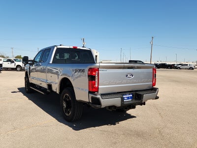 2027 Ford F-350SD Lariat