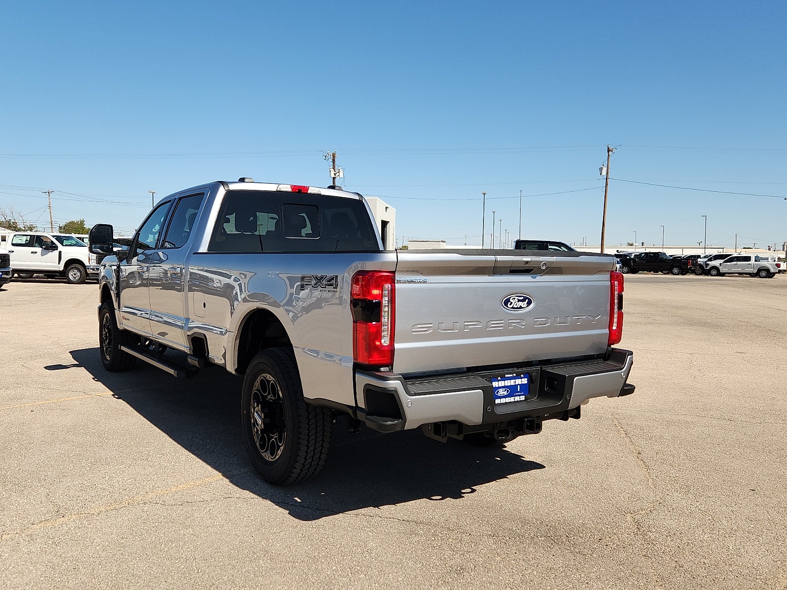 2027 Ford F-350SD Lariat