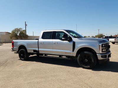 2027 Ford F-350SD Lariat