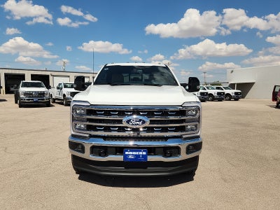 2027 Ford F-350SD Lariat