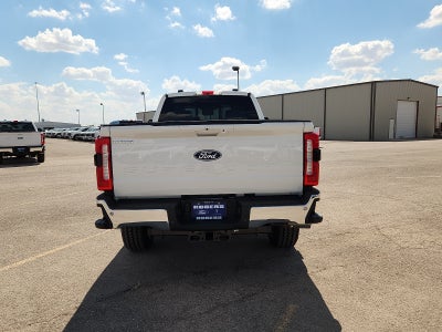 2027 Ford F-350SD Lariat