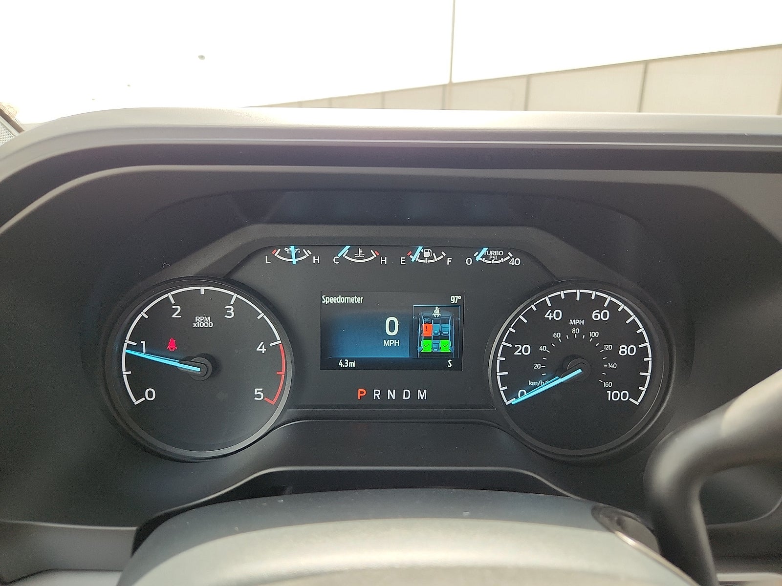 2027 Ford Super Duty F-350 SRW XL