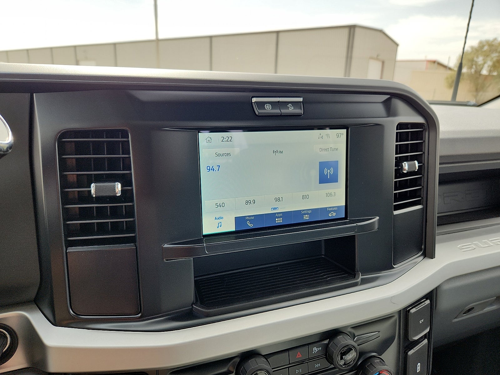 2027 Ford Super Duty F-350 SRW XL