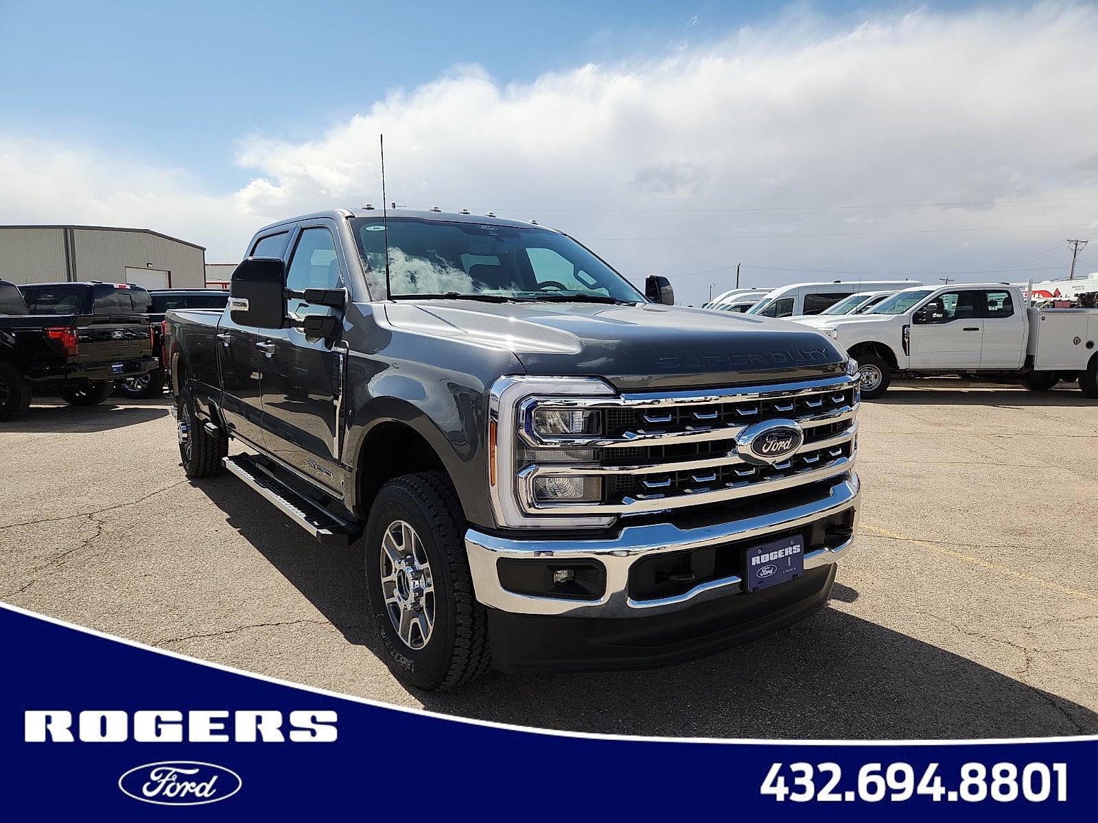 2026 Ford Super Duty F-350 SRW LARIAT