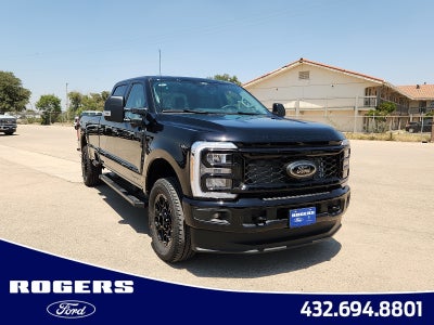 2026 Ford Super Duty F-350 SRW XLT