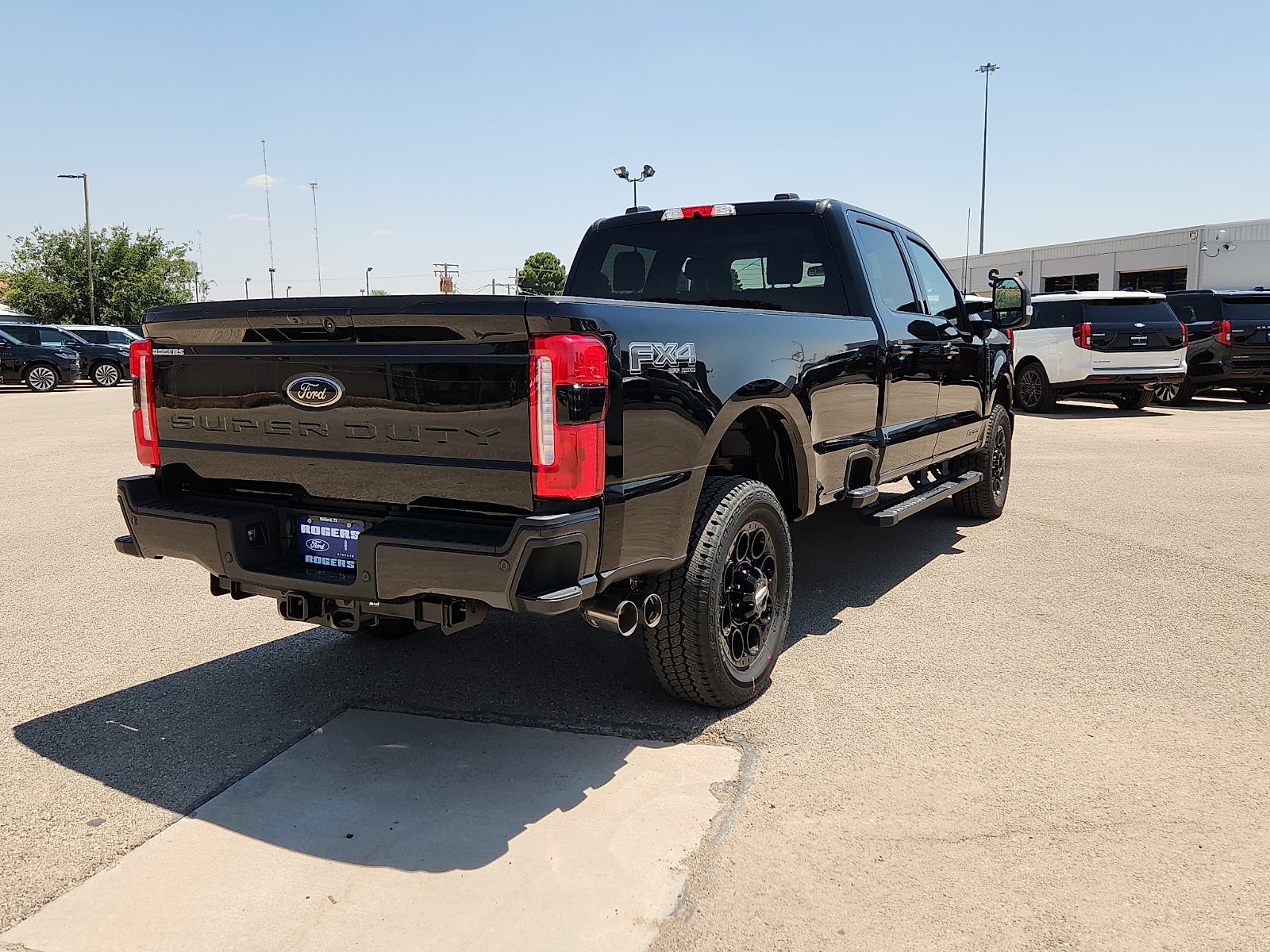 2026 Ford Super Duty F-350 SRW XLT