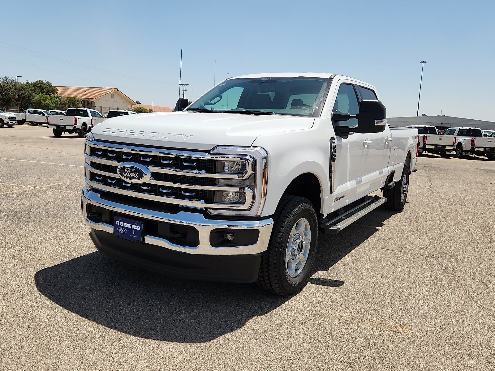 2026 Ford Super Duty F-350 SRW XLT