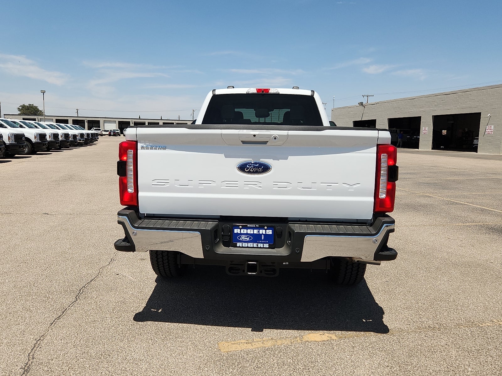 2026 Ford Super Duty F-350 SRW XLT