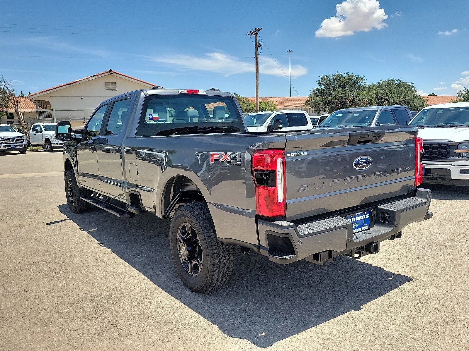 2025 Ford Super Duty F-350 SRW XL