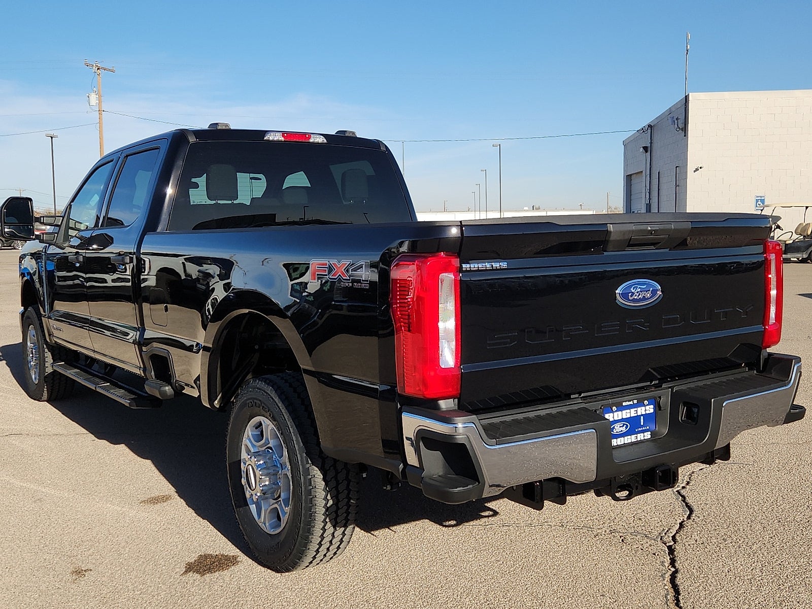 2026 Ford Super Duty F-350 SRW XLT
