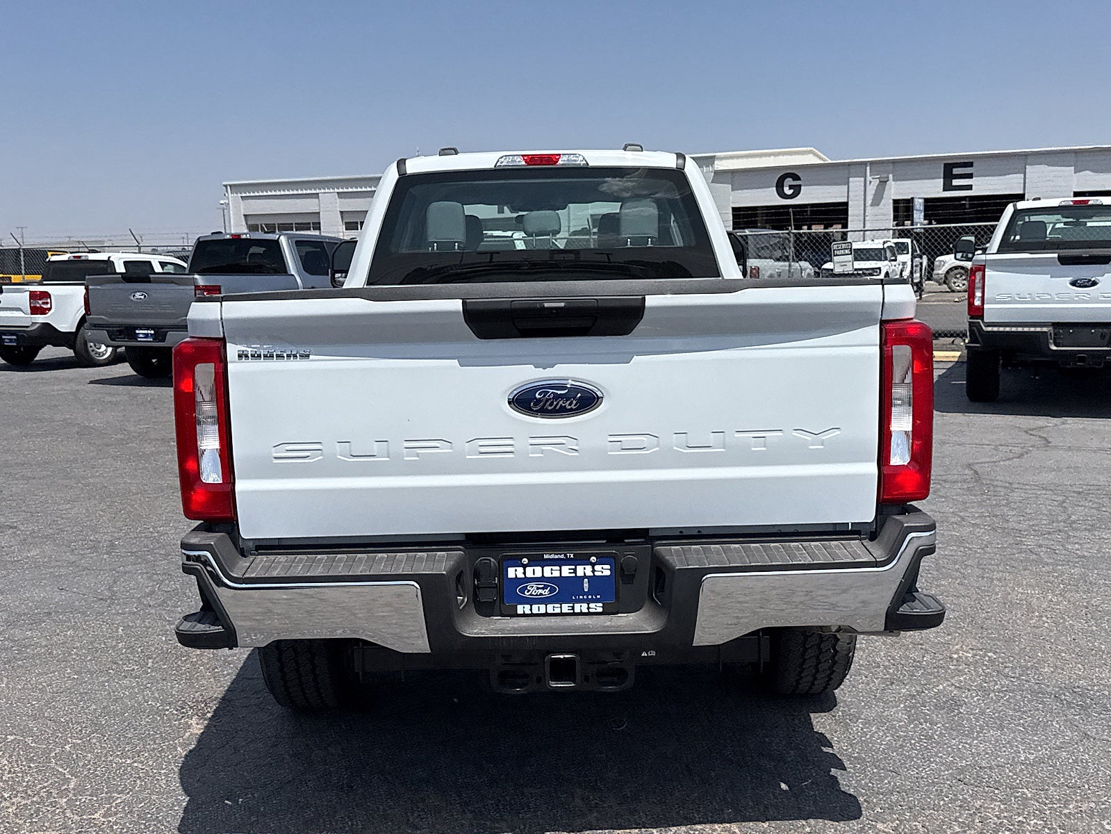 2026 Ford Super Duty F-350 SRW XL