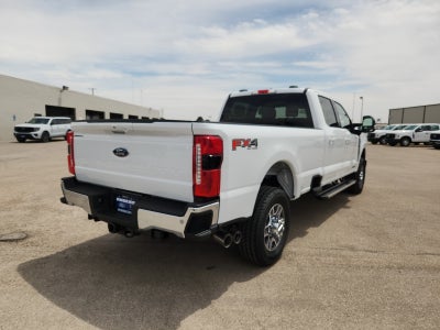 2026 Ford Super Duty F-350 SRW LARIAT