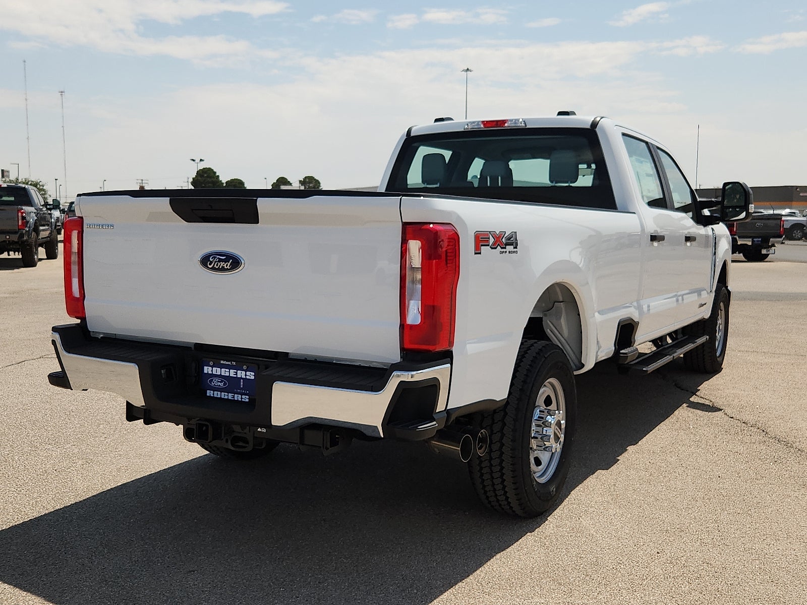 2026 Ford Super Duty F-350 SRW XL