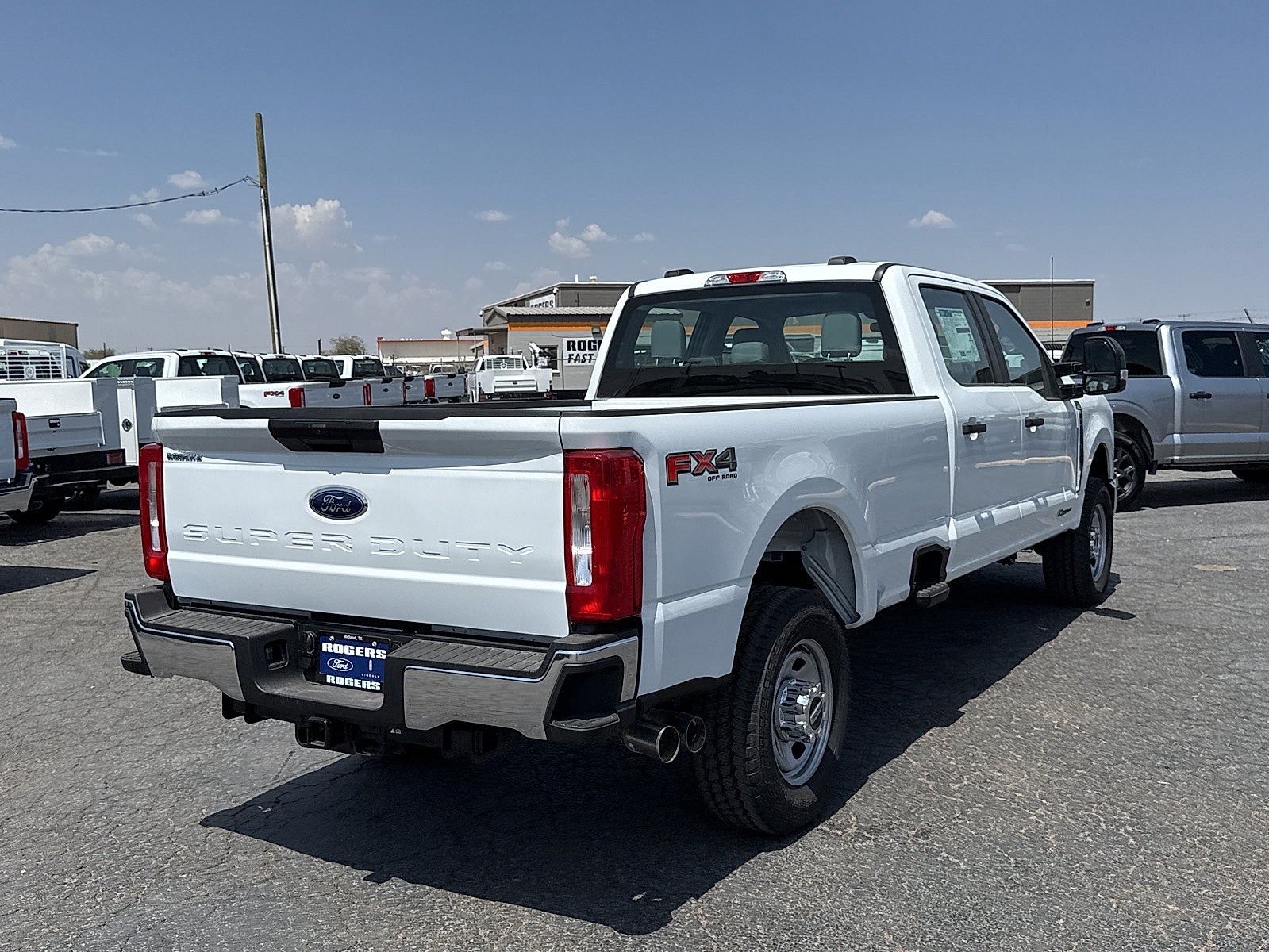 2026 Ford Super Duty F-350 SRW XL