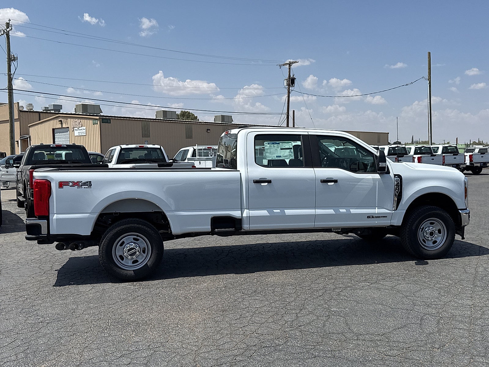 2026 Ford Super Duty F-350 SRW XL