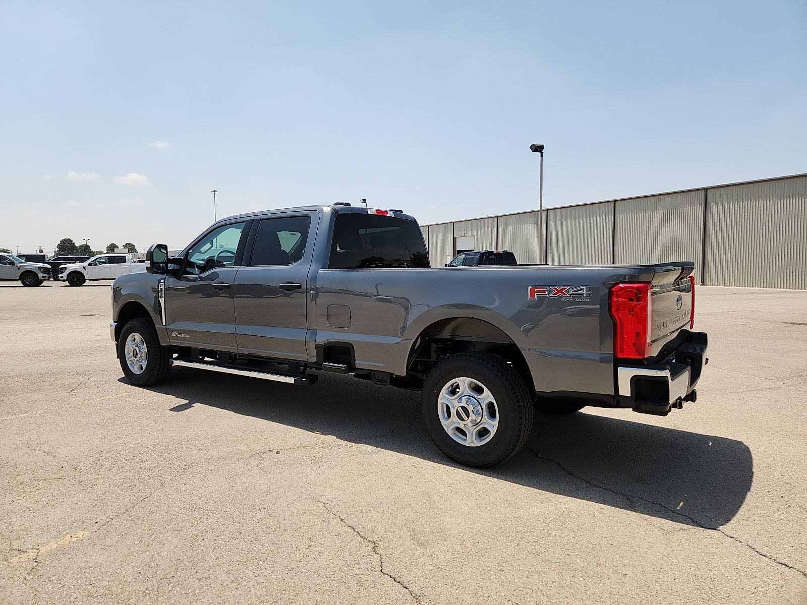 2026 Ford Super Duty F-350 SRW XLT