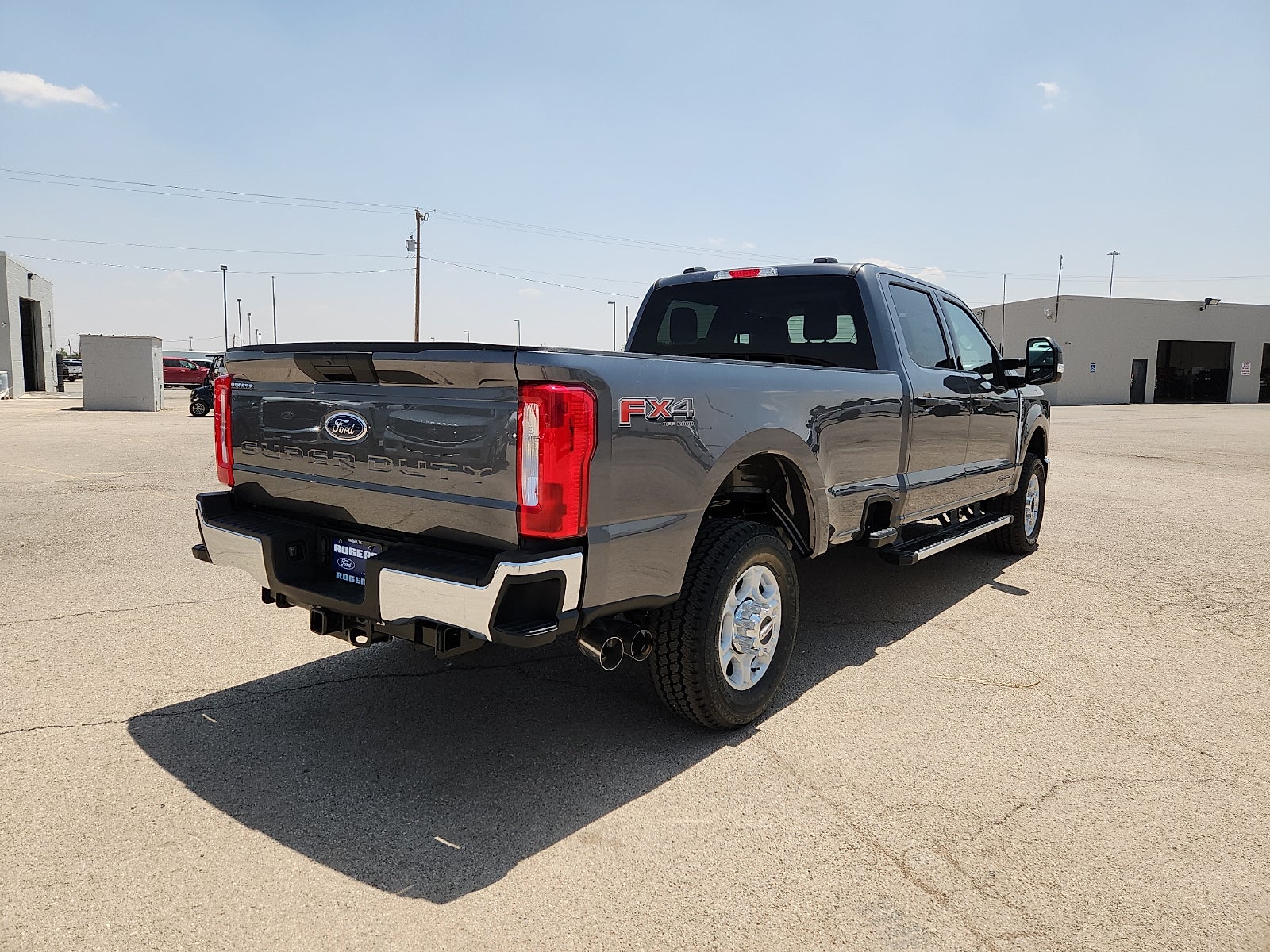 2026 Ford Super Duty F-350 SRW XLT