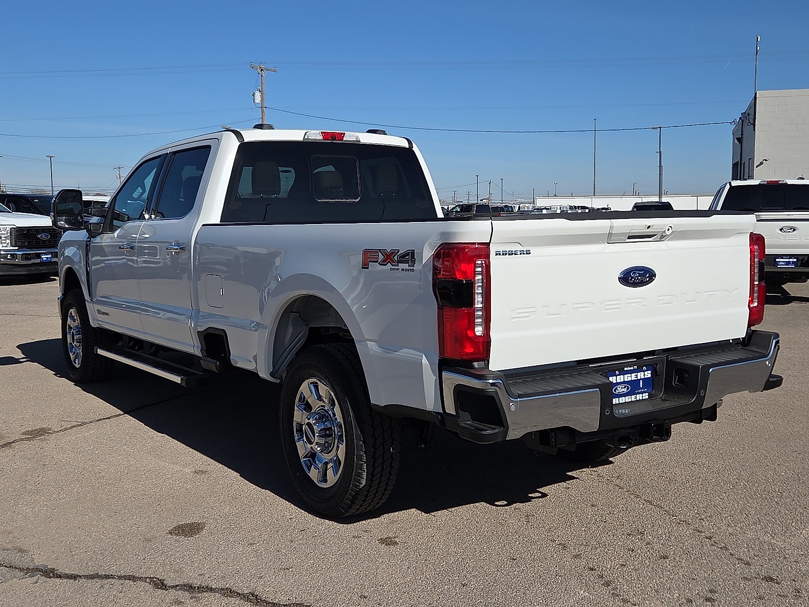 2026 Ford Super Duty F-350 SRW LARIAT
