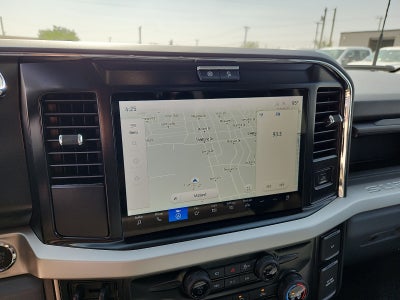 2026 Ford Super Duty F-350 SRW XLT