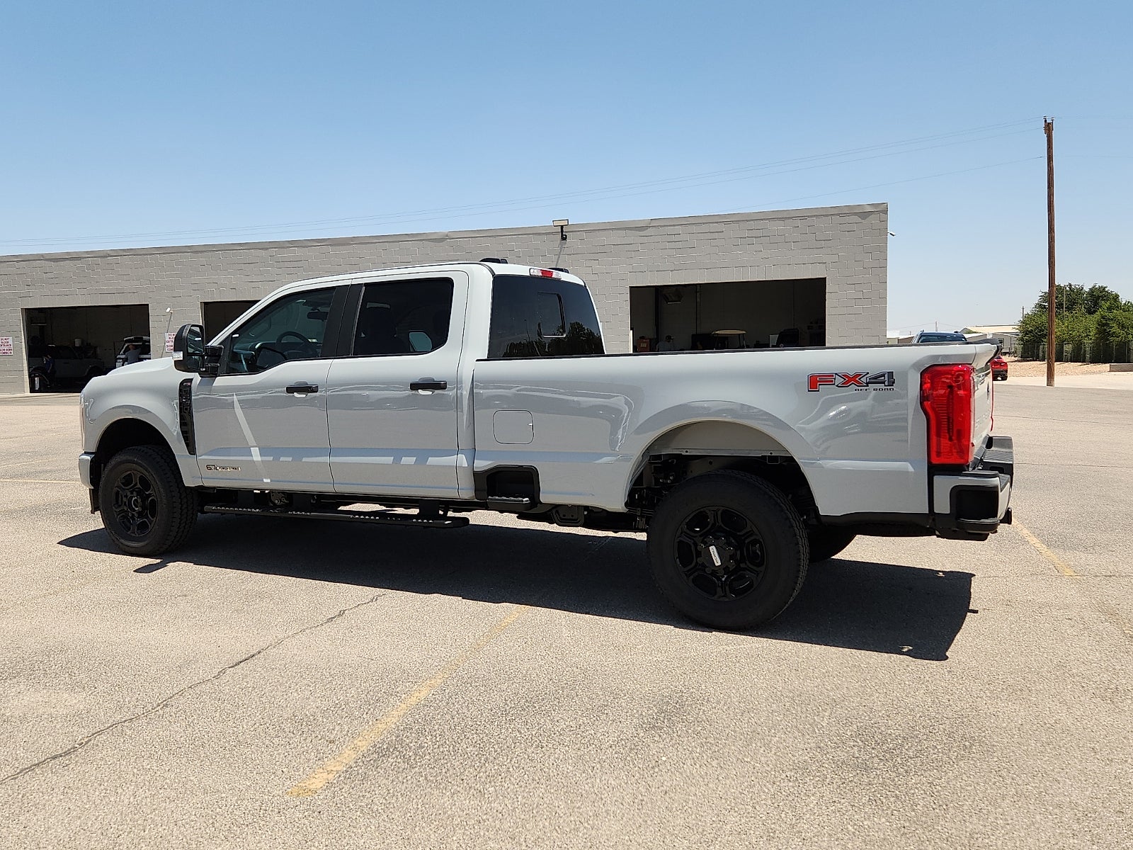 2026 Ford Super Duty F-350 SRW XL