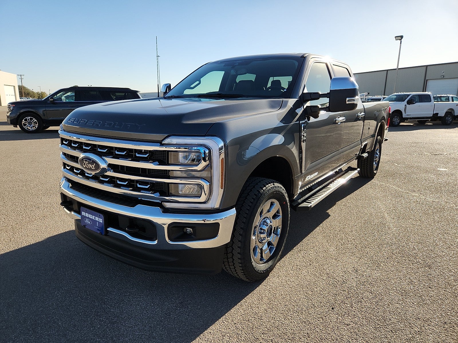 2026 Ford Super Duty F-350 SRW LARIAT