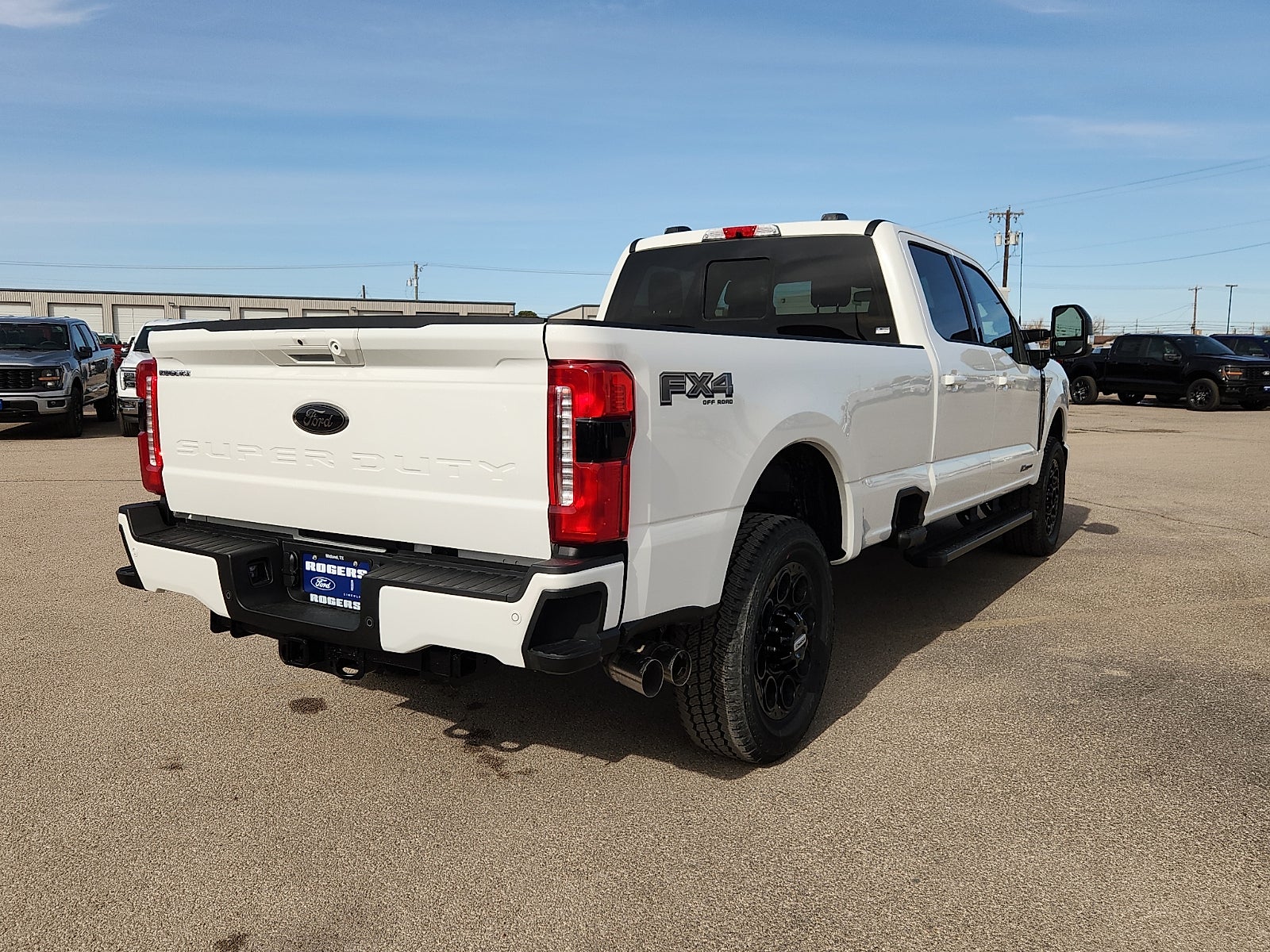 2026 Ford Super Duty F-350 SRW LARIAT