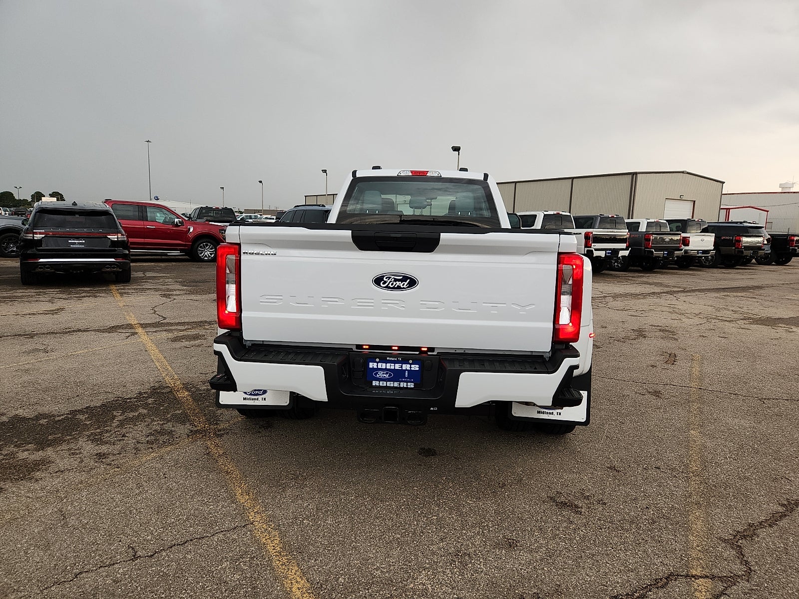 2027 Ford F-350SD XL DRW
