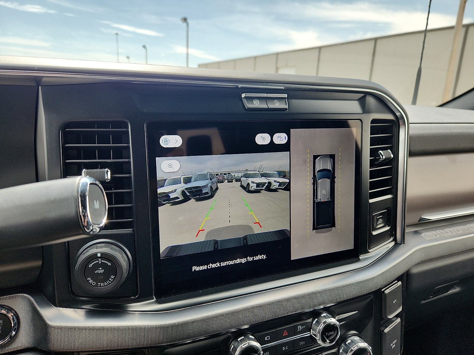 2026 Ford Super Duty F-350 DRW Platinum