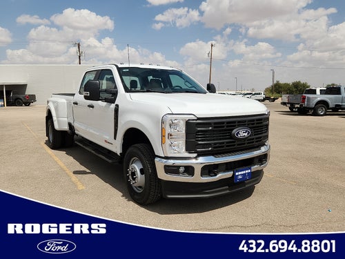 2027 Ford Super Duty F-350 DRW XL