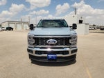 2027 Ford Super Duty F-350 DRW LARIAT