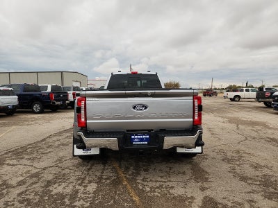 2027 Ford F-350SD Lariat DRW