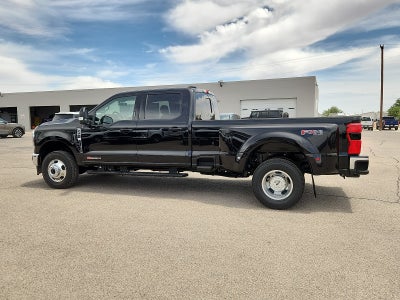 2026 Ford Super Duty F-350 DRW LARIAT