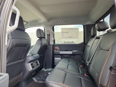 2026 Ford Super Duty F-350 DRW LARIAT