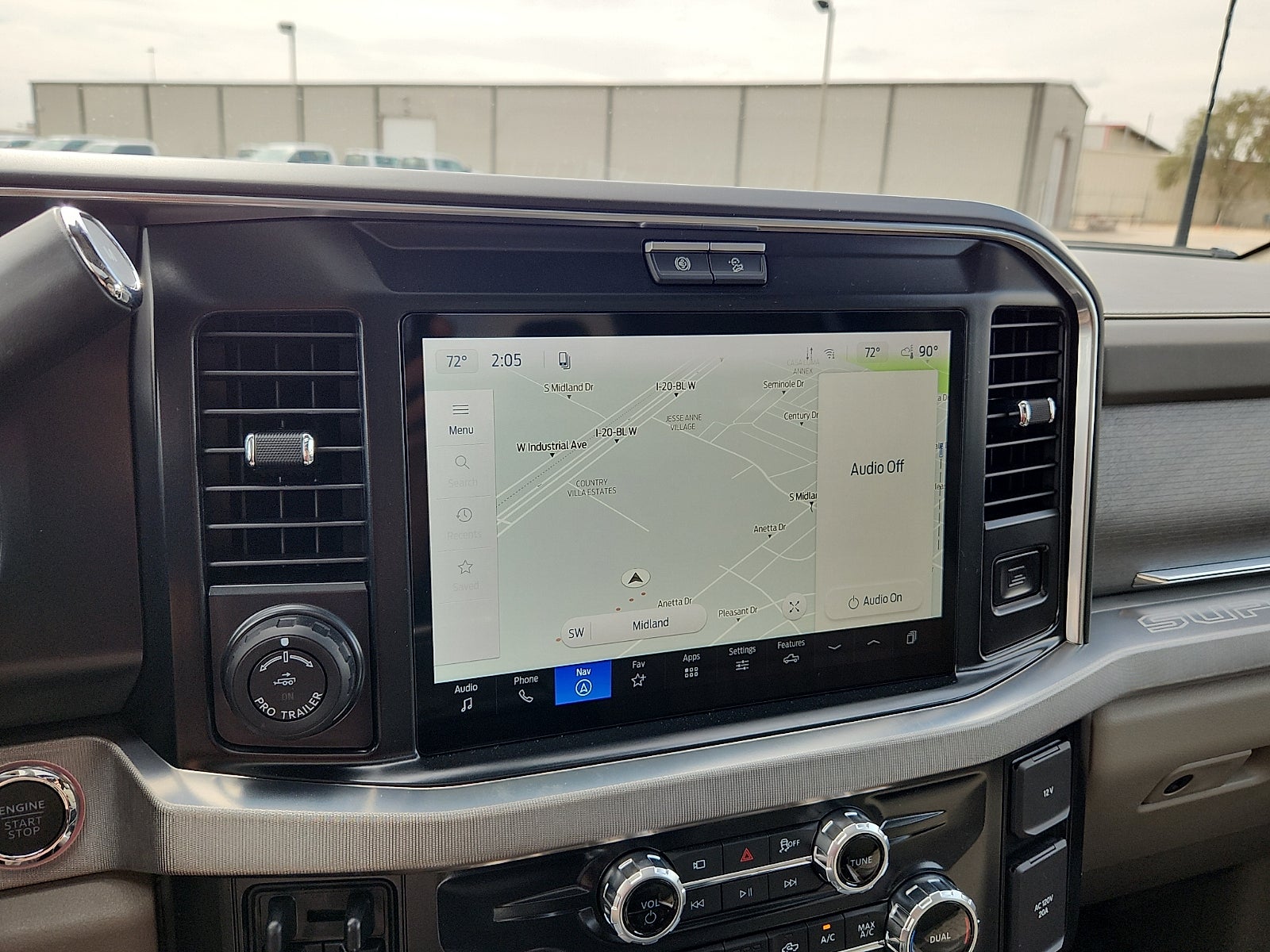 2027 Ford Super Duty F-350 DRW Platinum