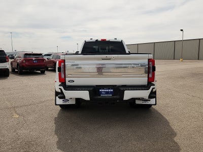 2027 Ford Super Duty F-350 DRW Platinum