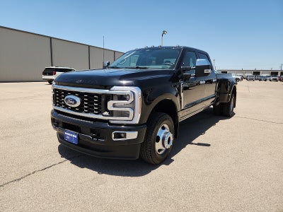 2026 Ford Super Duty F-350 DRW Platinum
