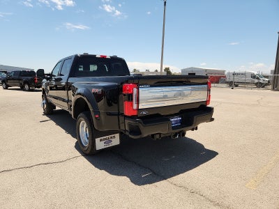 2026 Ford Super Duty F-350 DRW Platinum