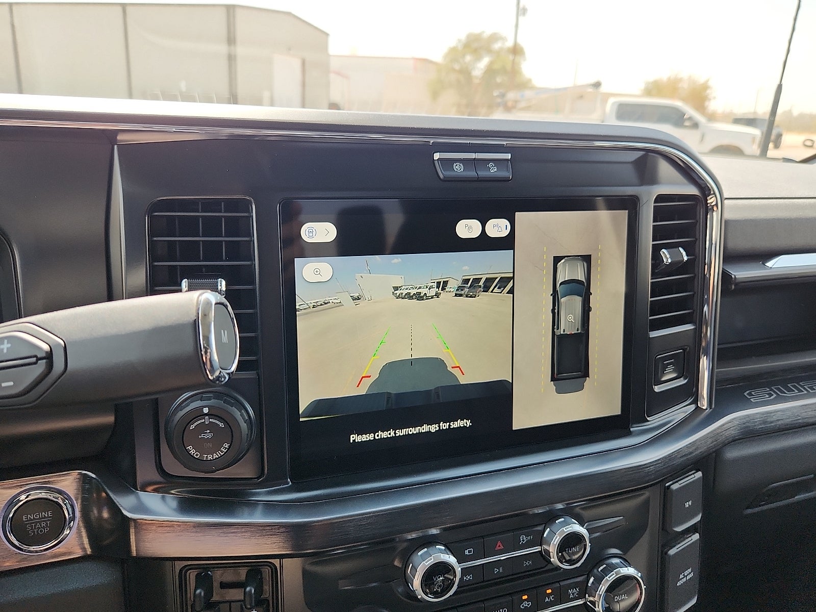 2027 Ford Super Duty F-350 DRW XL