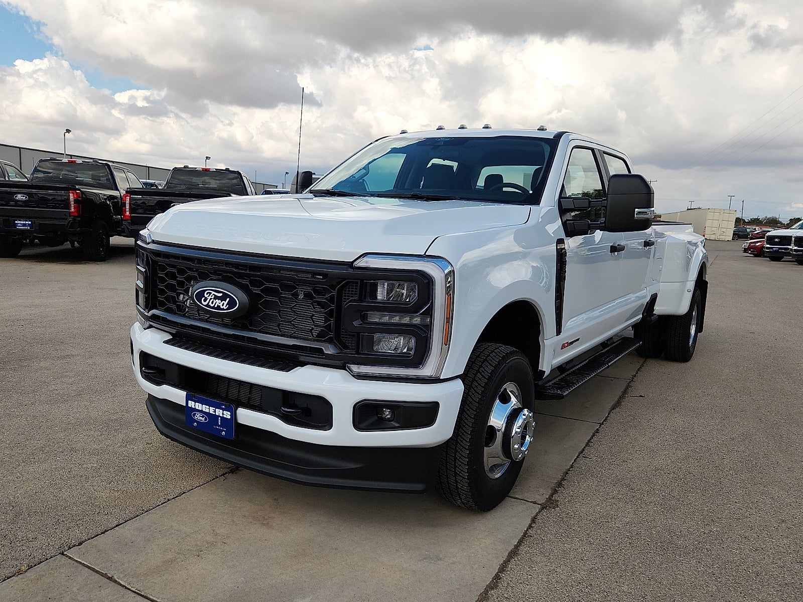 2027 Ford F-350SD XL DRW