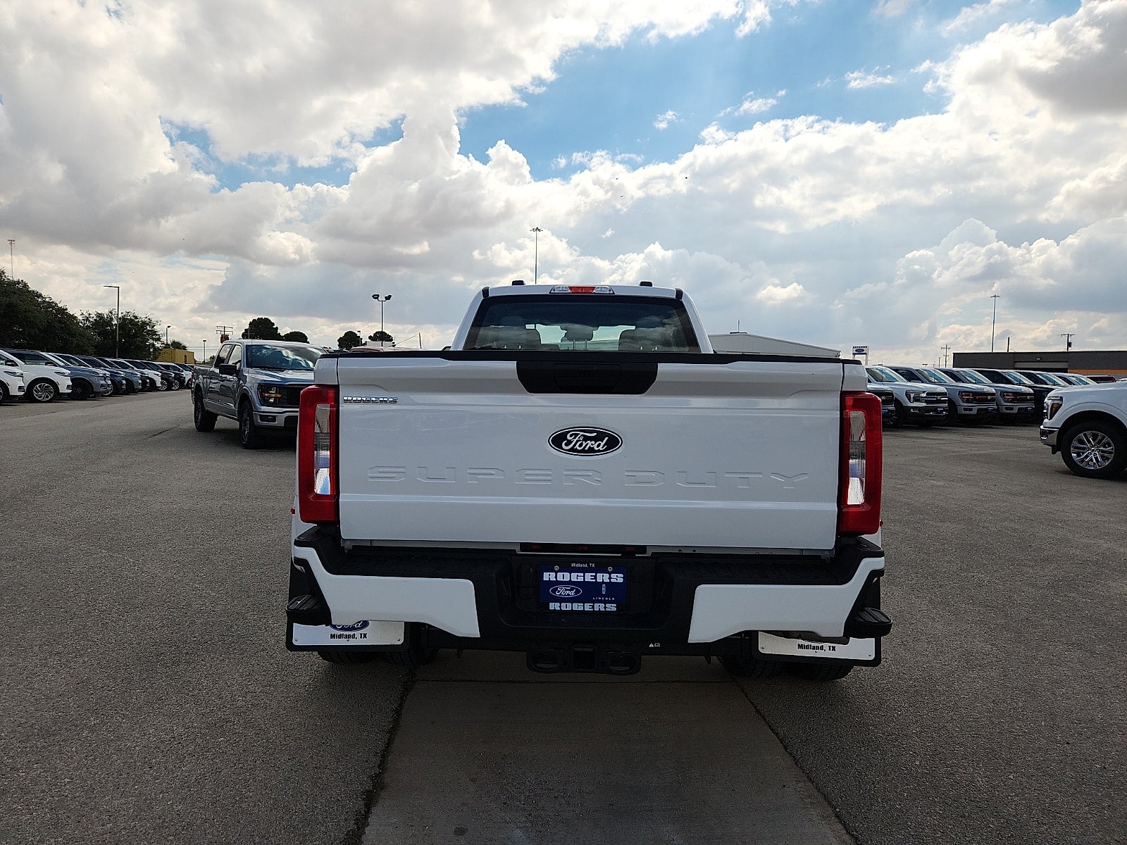 2027 Ford F-350SD XL DRW