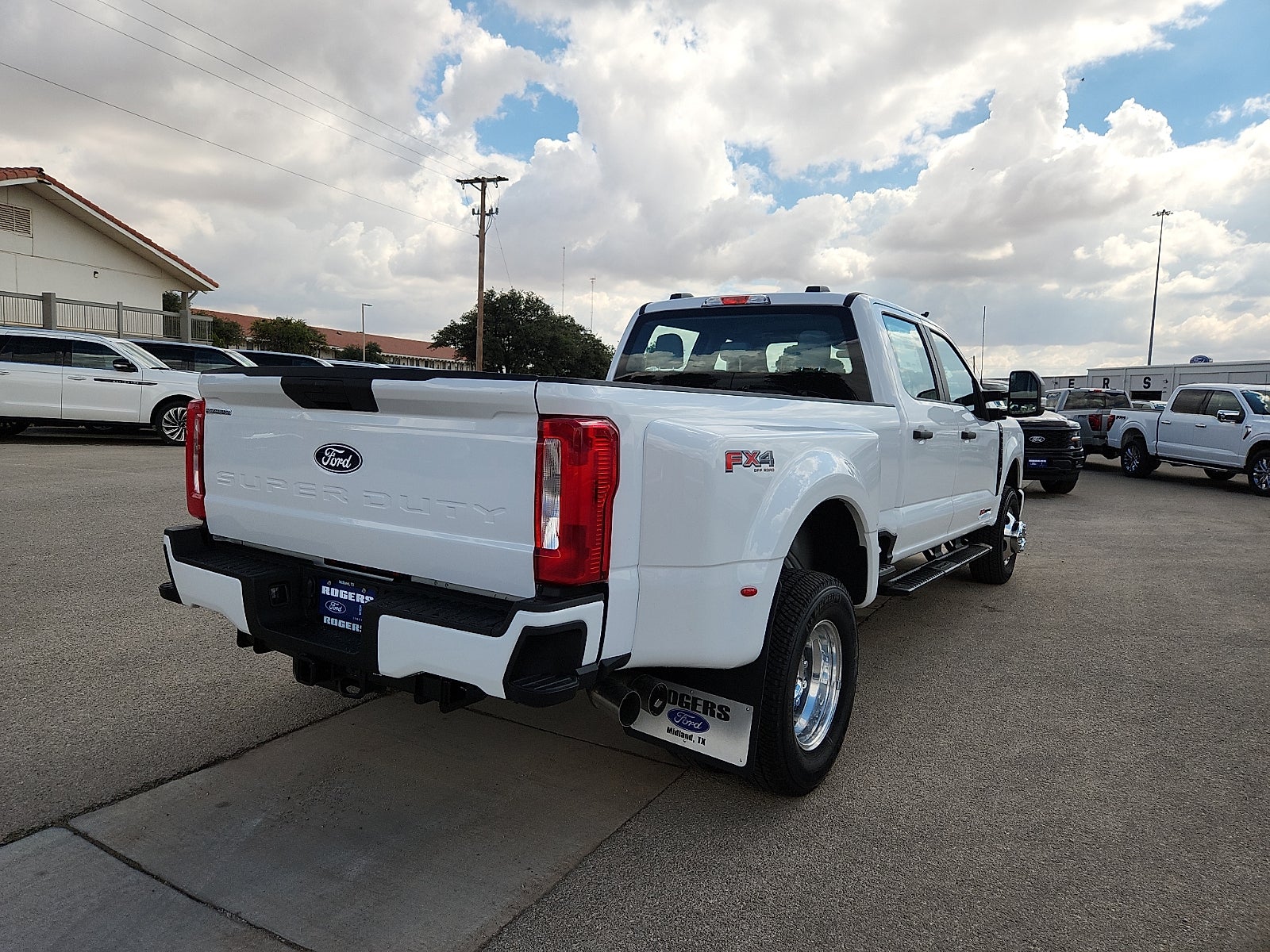 2027 Ford F-350SD XL DRW