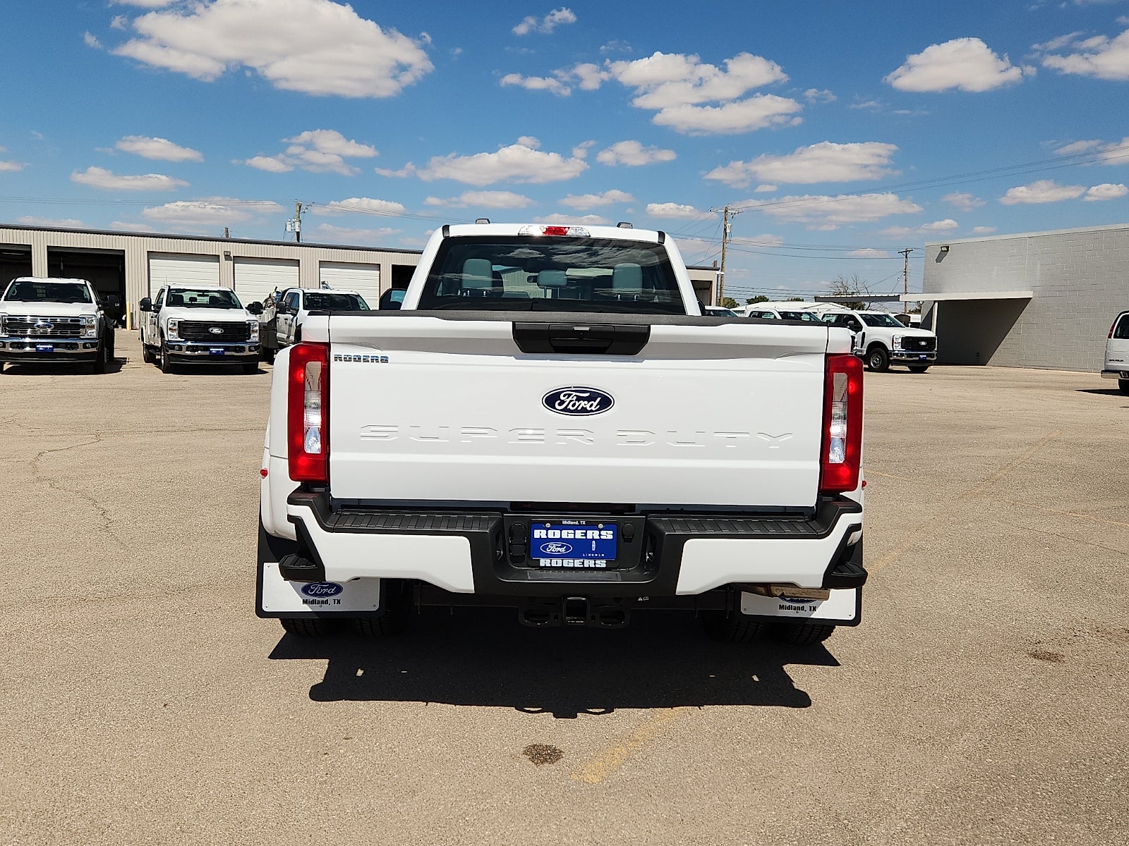 2027 Ford F-350SD XL DRW