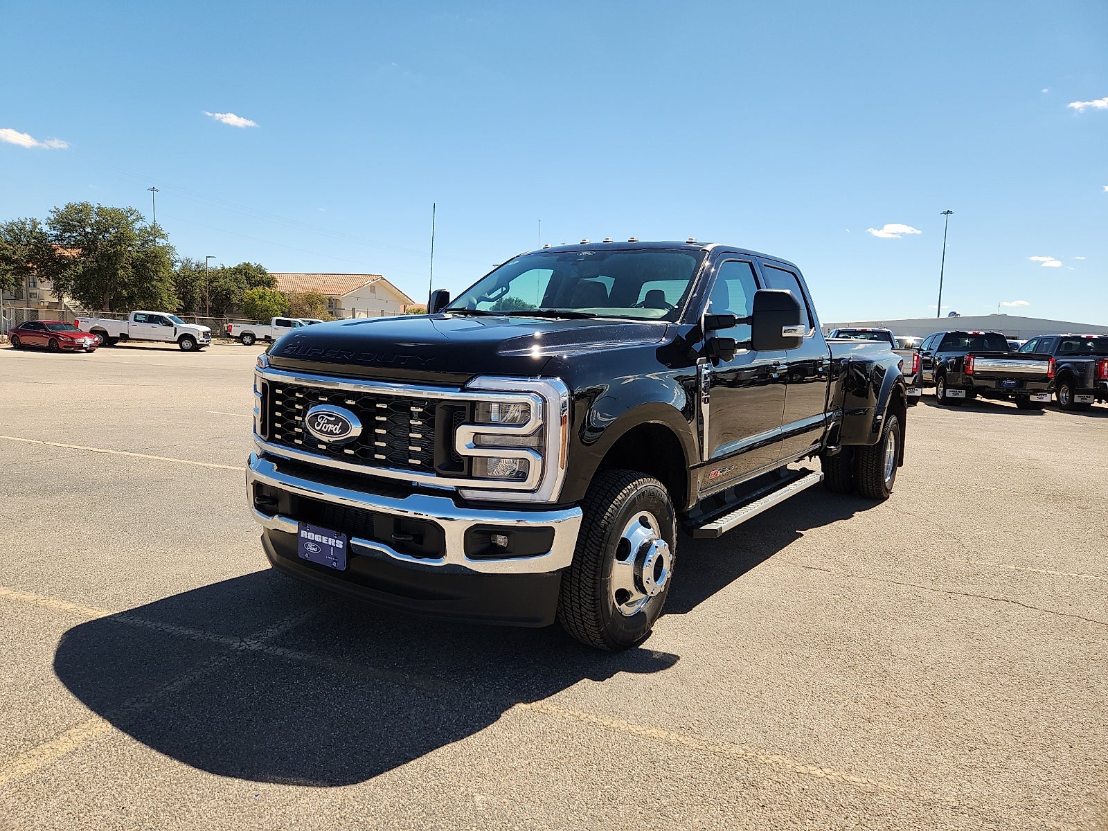 2027 Ford F-350SD XLT DRW