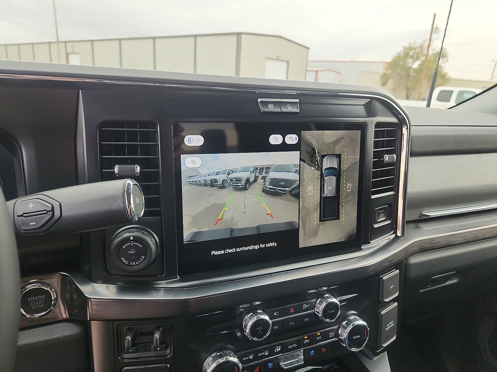 2027 Ford F-350SD Lariat DRW
