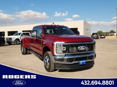 2027 Ford F-350SD Lariat DRW